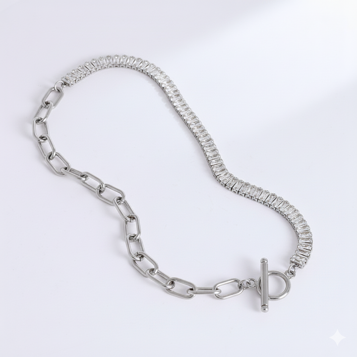 MIA BAGUETTE NECKLACE | WHITE GOLD