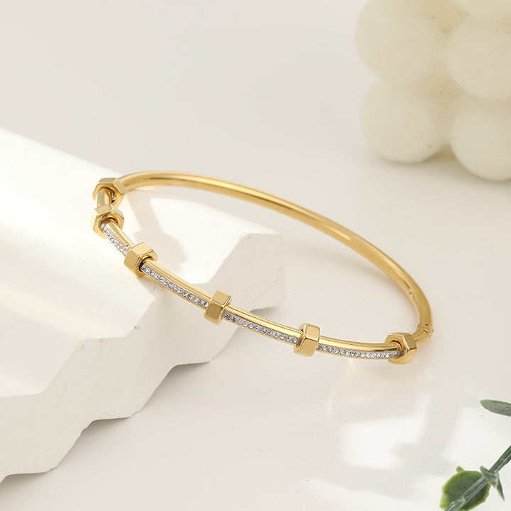 LUCY BOLTS BRACELET | GOLD