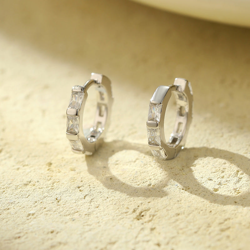 AMY HOOP EARRINGS | WHITE GOLD