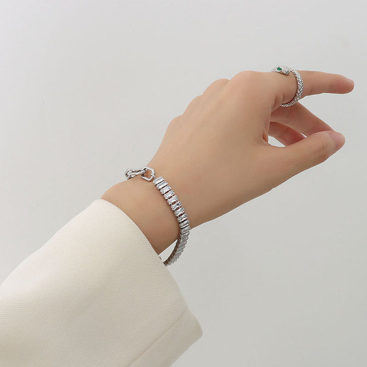 MIA BAGUETTE BRACELET | GOLD