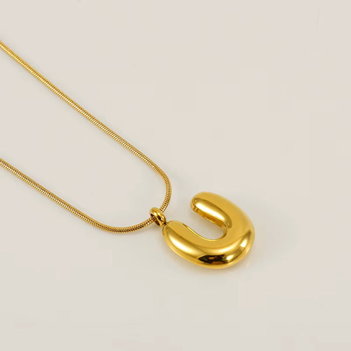 BUBBLE LETTER NECKLACE | GOLD