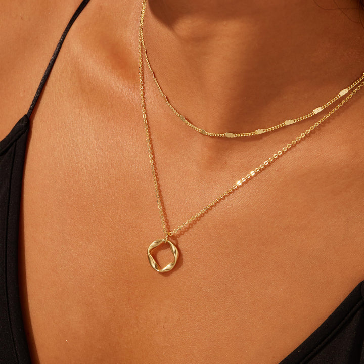 CIRCLE TRIPLE NECKLACE | GOLD