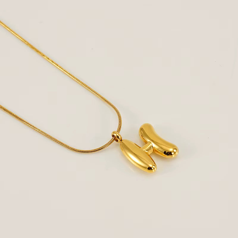 BUBBLE LETTER NECKLACE | GOLD