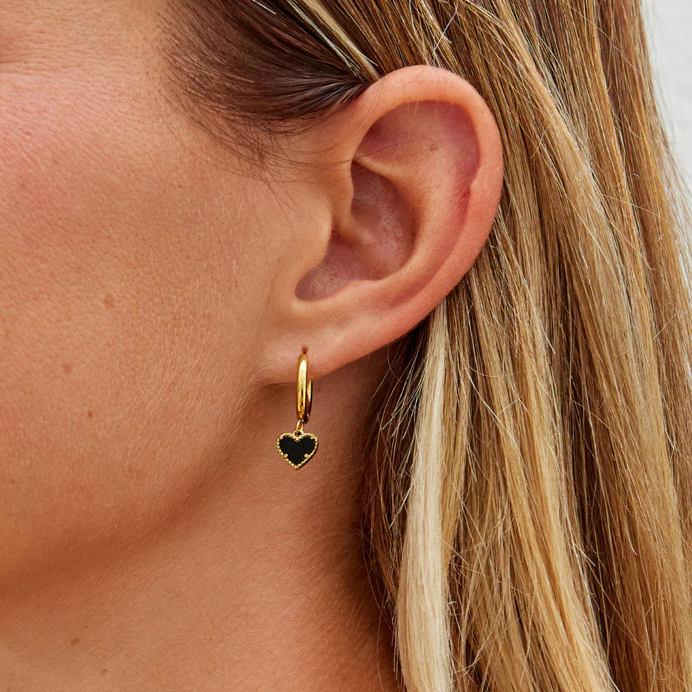 BLACK HEART EARRINGS | GOLD