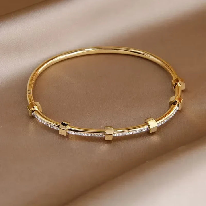 LUCY BOLTS BRACELET | GOLD