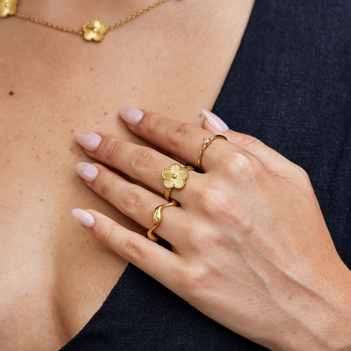 JESSEY LUCK RING | WHITE GOLD