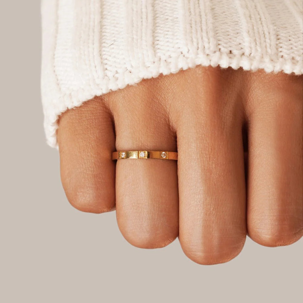 MABEL CRYSTAL RING | GOLD