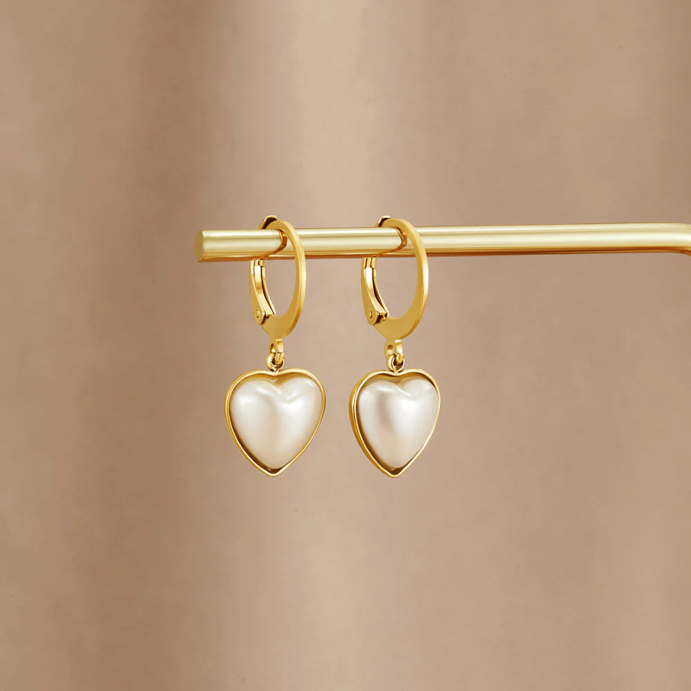 MOLLY HEART EARRINGS | GOLD