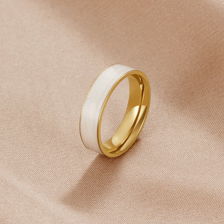 CHLOE PEARL RING | GOLD