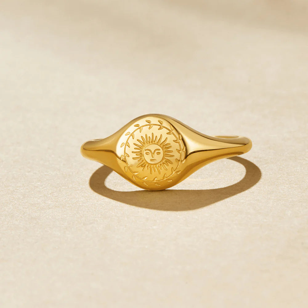 SUNNY FACE RING | GOLD